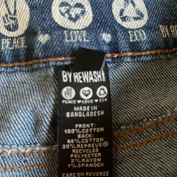 High Rise Flare Jeans - Picture 6 of 6